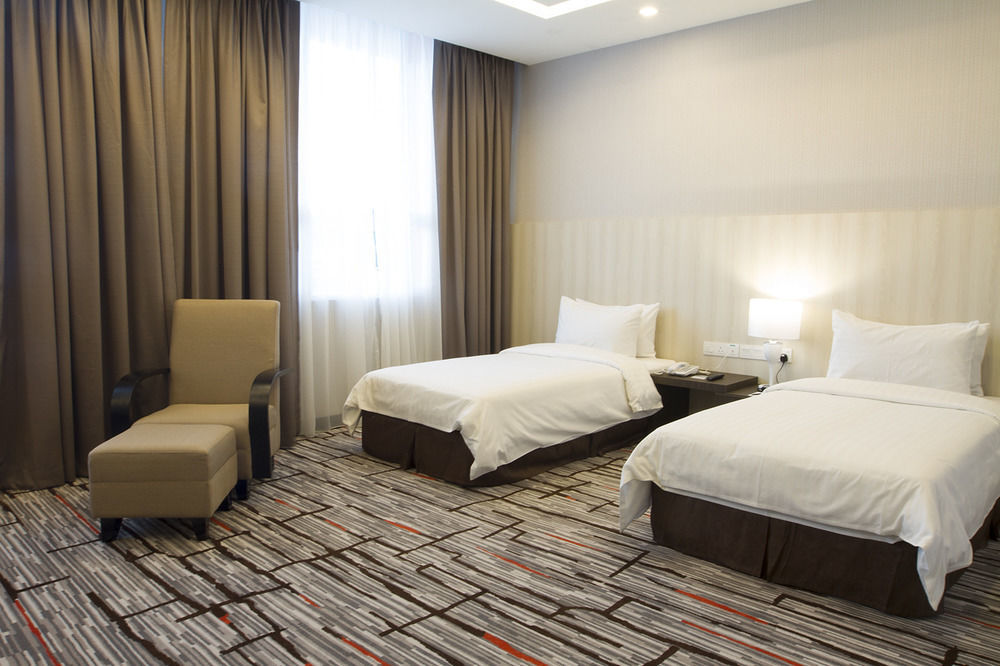 Promenade Hotel Bintulu Extérieur photo