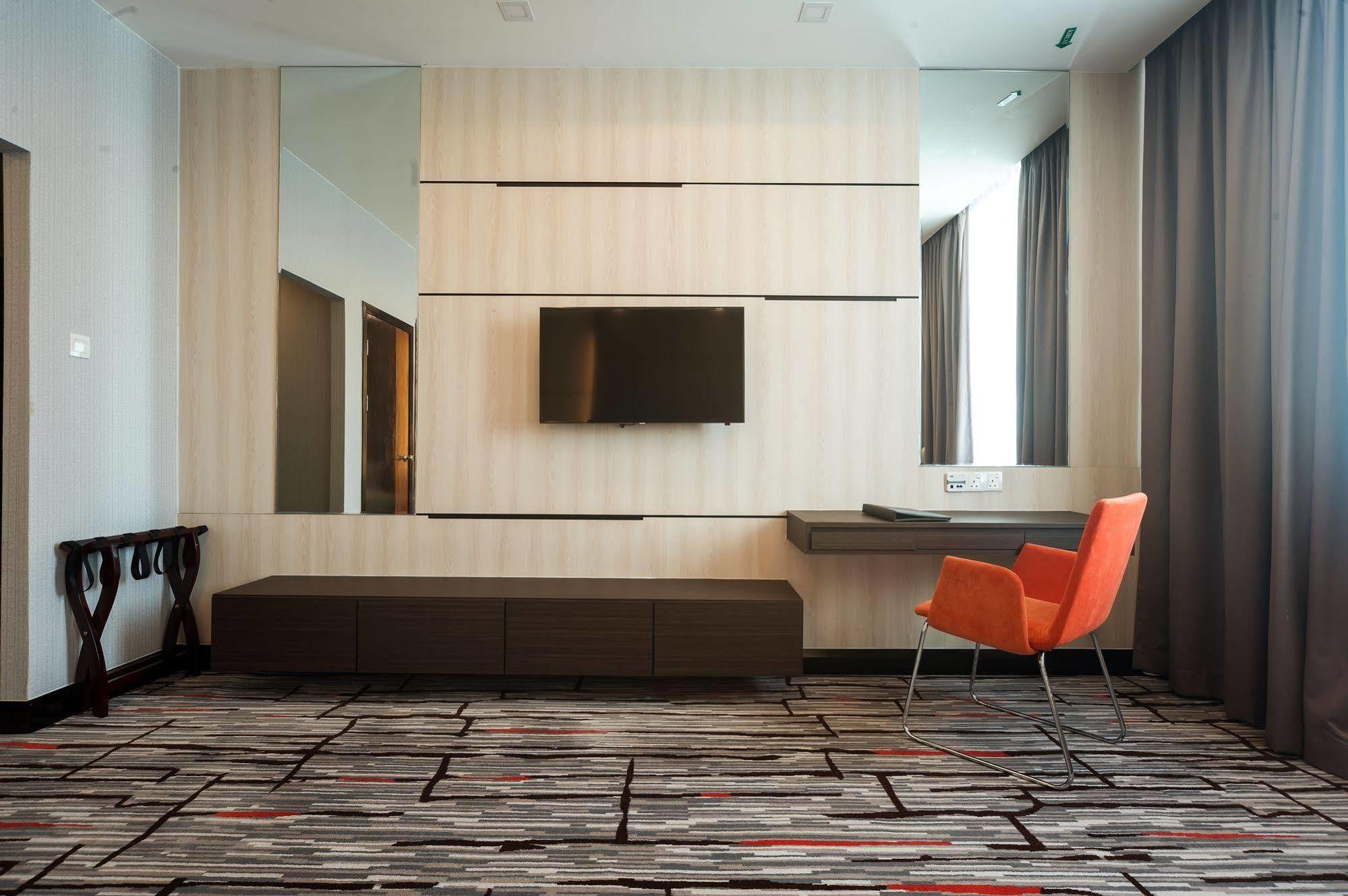Promenade Hotel Bintulu Extérieur photo
