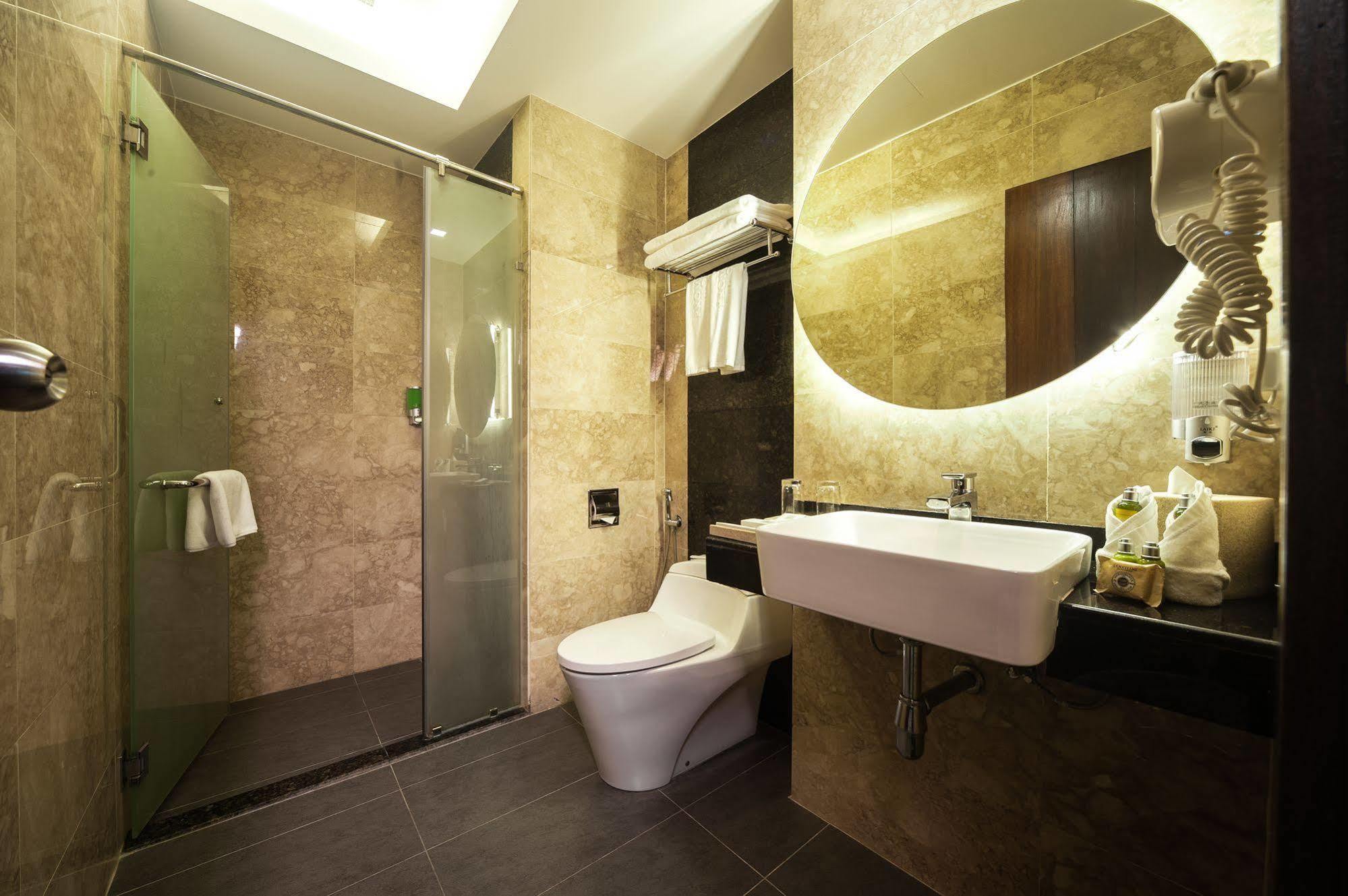 Promenade Hotel Bintulu Extérieur photo
