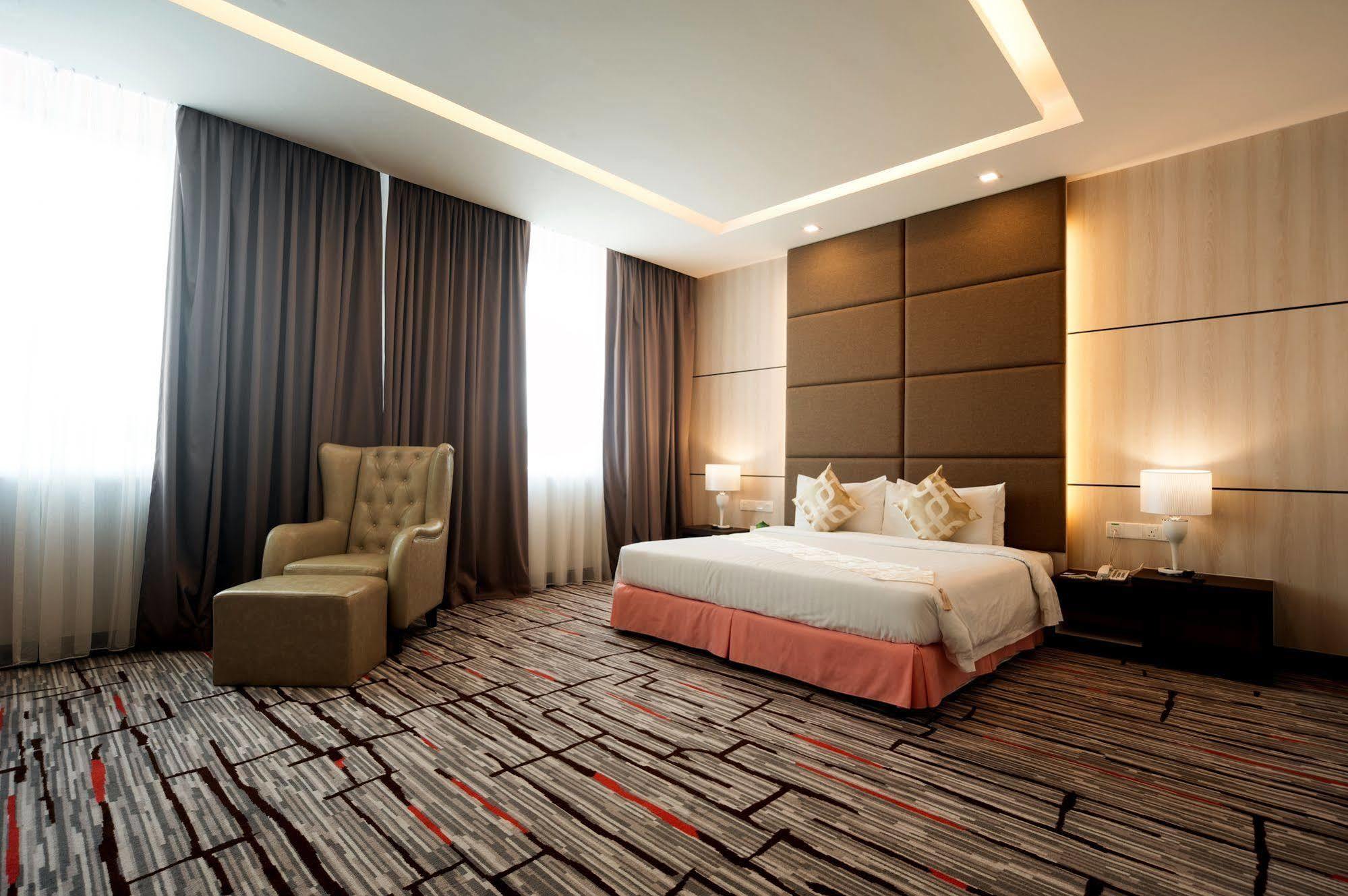 Promenade Hotel Bintulu Extérieur photo