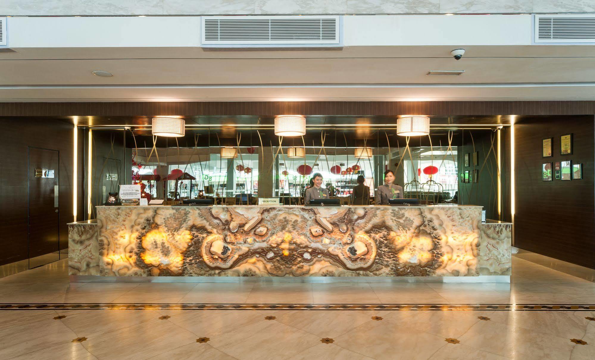 Promenade Hotel Bintulu Extérieur photo