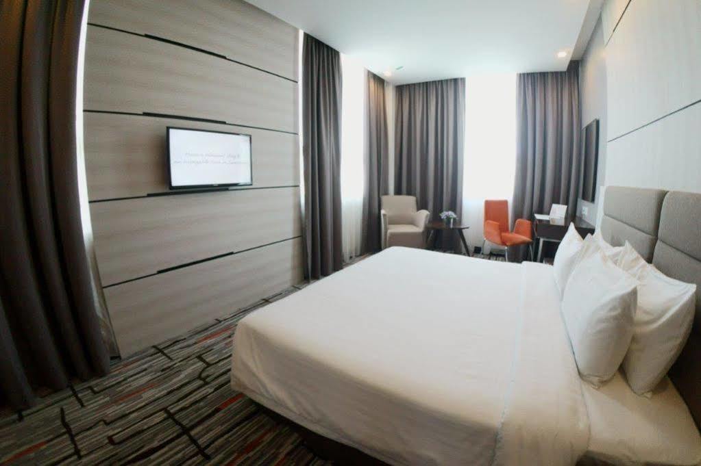 Promenade Hotel Bintulu Extérieur photo